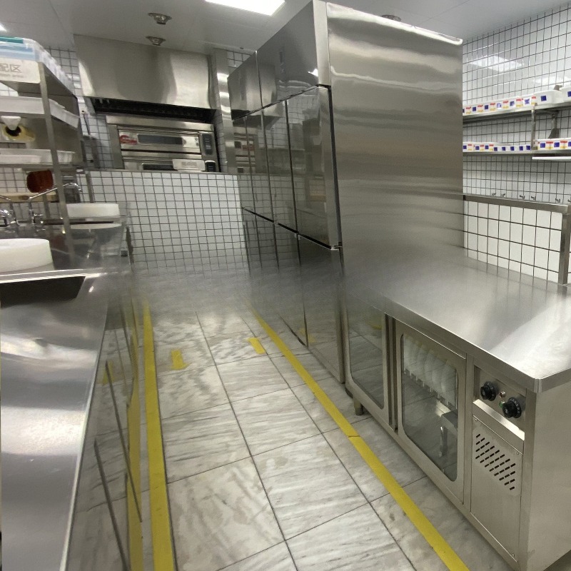 Stainless steel commercial kit - مراجعة Commercial Kitchen Projects وسعره